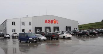 Агроль Agrol завод У селі Підгайчики на Золочівщині 7 липня відкрили великий завод із забою курей-бройлерів та переробки їхнього м’яса.