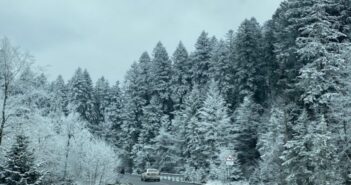 На Закарпатті відкрили дорогу, яка веде до озера Синевир