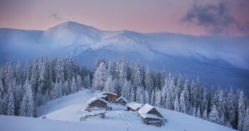 10 фотографій львівського митця, які доводять, що Україна неймовірна