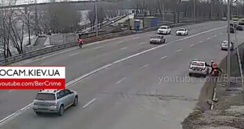 поліцейська погоня доставка ракета