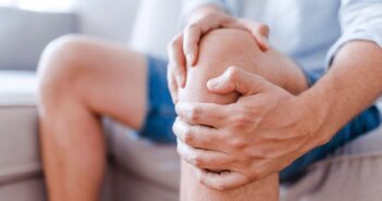 Біль в суглобах: чому не варто використовувати народні методи лікування