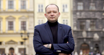 заступник міського голови Львова з містобудування Любомир Зубач.