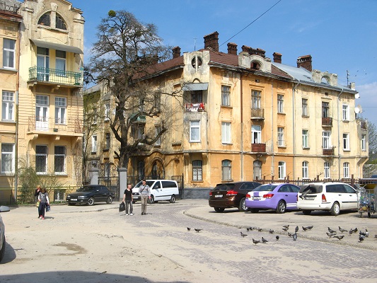 площа князя Святослава
