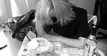 алкоголічка