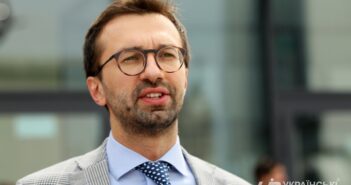 Сергій Лещенко