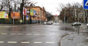 перехрестя Під Дубом