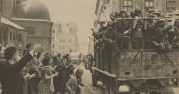 Львів ретро окупація