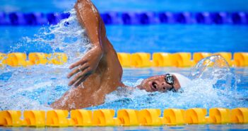 плавець плавання Романчук