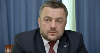 Олег Махніцький