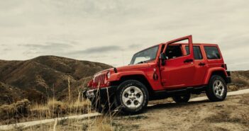 джип бездоріжжя автомобіль