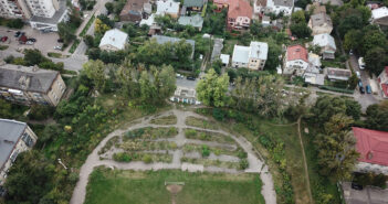 стадіон торпедо