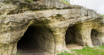 Печерний комплекс Миколаїв печера