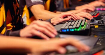 комп'ютер ігри залежність