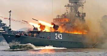 крилаті ракети Калібр вилітають із кораблів РФ