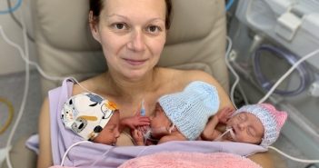 У львівському пологовому виходили трійню, яка народилася передчасно