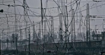 електрика електроенергія лепка дроти обірвана лінія лінії електропередач війна блекаут